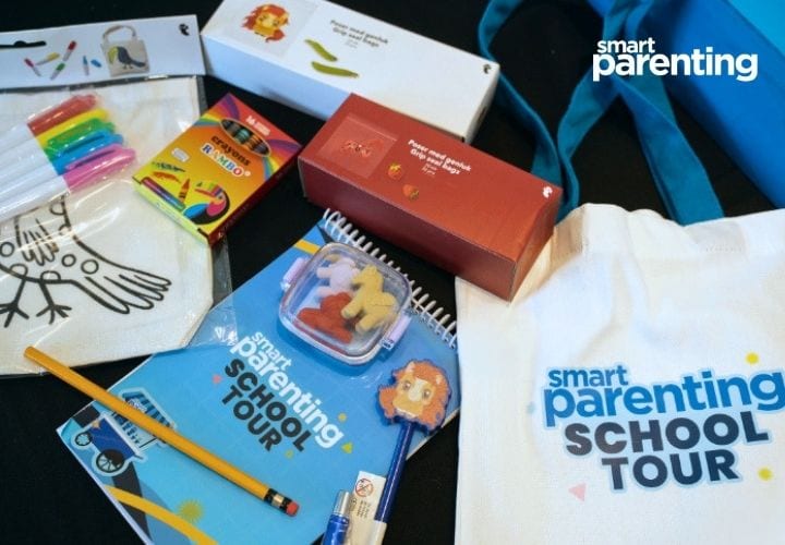 Smart Parenting Grade School tour Claret loot bag